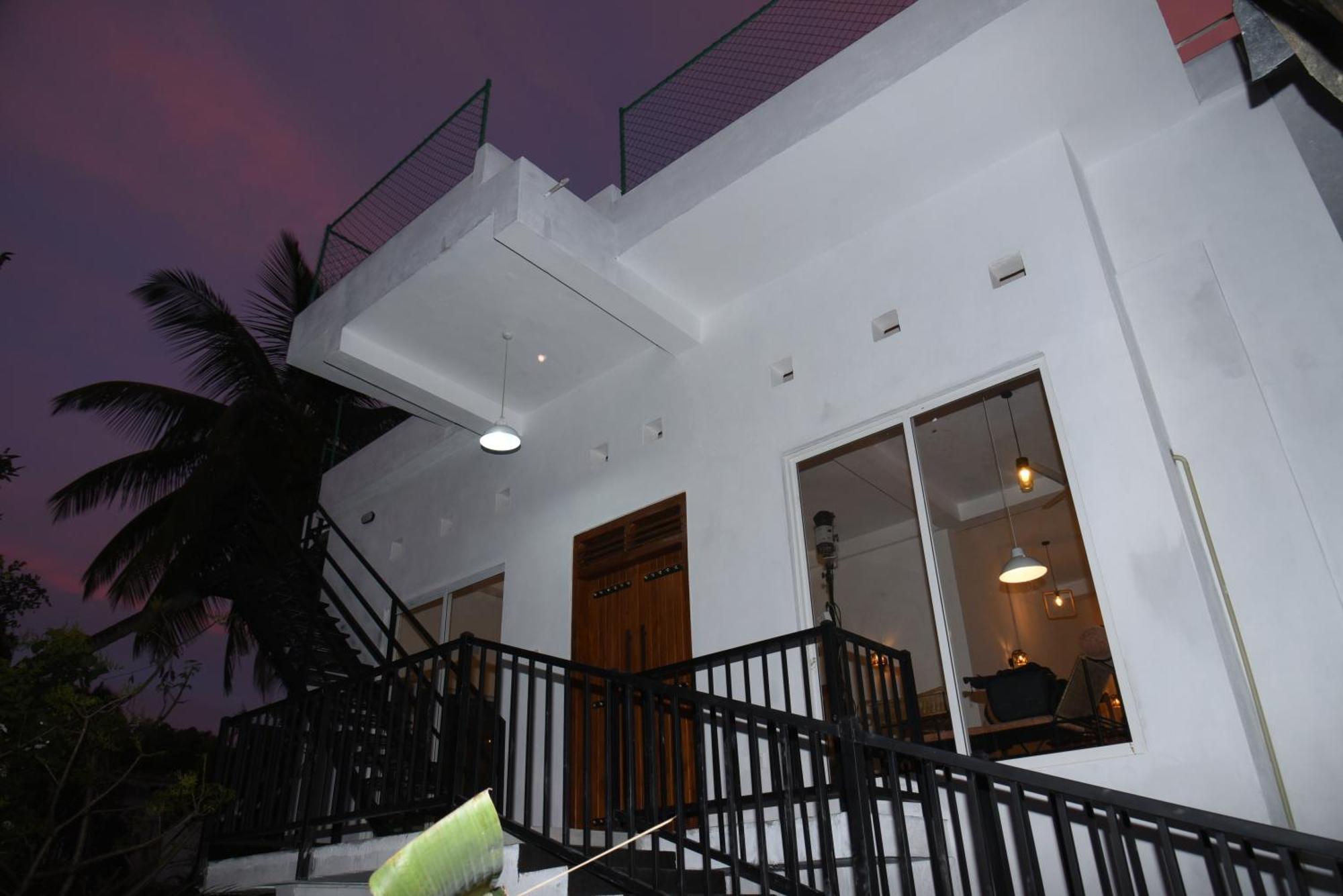Everdew Kandy Luaran gambar